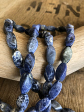 Load image into Gallery viewer, Sodalite Twists