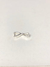 Load image into Gallery viewer, 6 x 9mm Sterling Silver Stirrup Bail